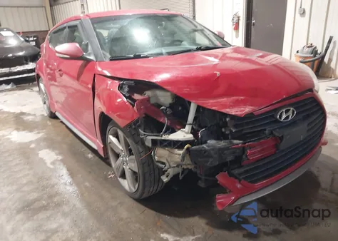 2013 Hyundai Veloster Turbo W/Black z USA, uszkodzony, nr VIN KMHTC6AE8DU163538